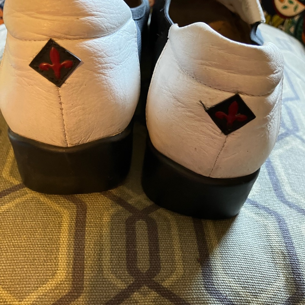 4/$20 Sesto Meucci Black and White Leather Golf Shoes - Picture 4 of 8